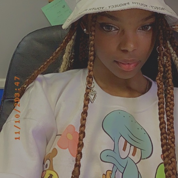 Meet your Posher, Autumn - Picture 1 of 3